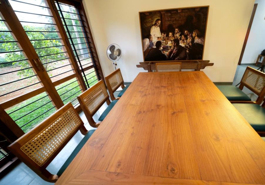 Solid Teakwood Dining Hall at Norah Retreat Homestay Kaduthuruthy